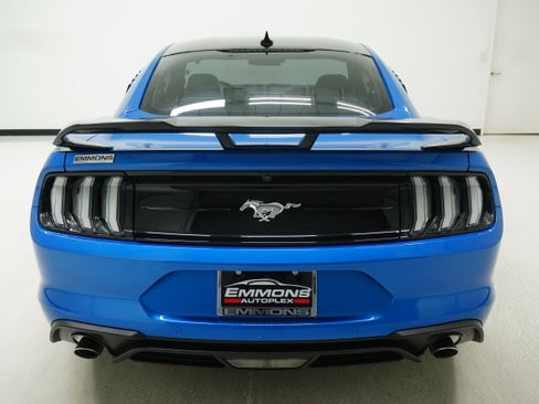 Used 2021 Ford Mustang Premium w/ Equipment Group 201A RWD image 5