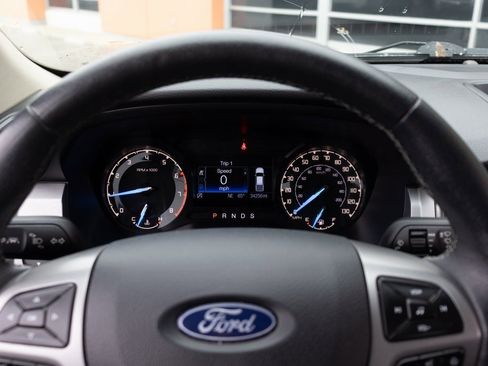 Used 2019 Ford Ranger XLT w/ Equipment Group 302A Luxury image 28