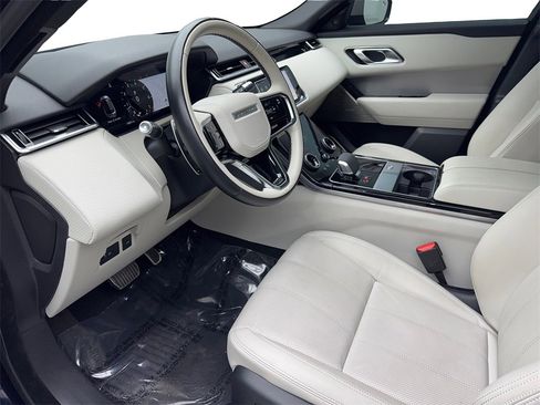 Used 2021 Land Rover Range Rover Velar R-Dynamic S image 50