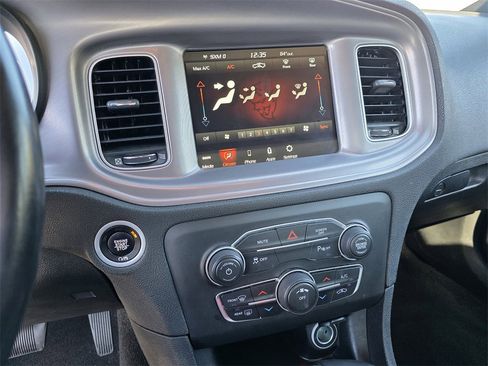 Used 2023 Dodge Charger SXT image 8