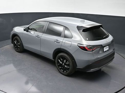 Certified 2025 Honda HR-V Sport image 35