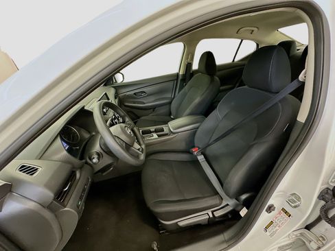 Used 2024 Nissan Sentra S image 13