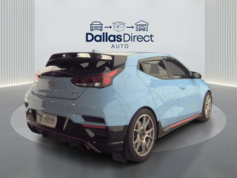 Used 2020 Hyundai Veloster N w/ Performance Package image 6