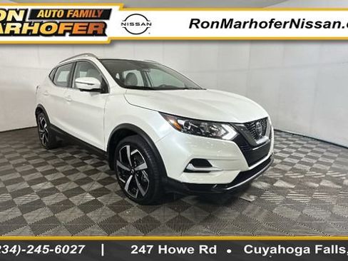 Used 2022 Nissan Rogue Sport SL AWD/4WD image 1