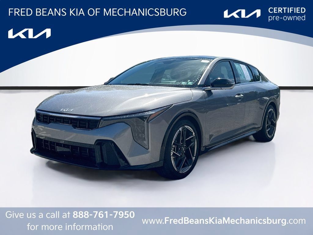Certified 2025 Kia K4 GT-Line w/ GT-Line Premium Package FWD image 3