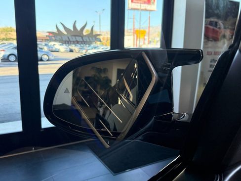 Used 2022 BMW X6 M Competition w/ Competition Package image 25