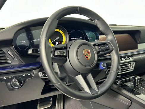 Used 2024 Porsche 911 Carrera T RWD image 33