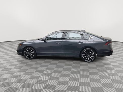Used 2024 Honda Accord Touring image 37