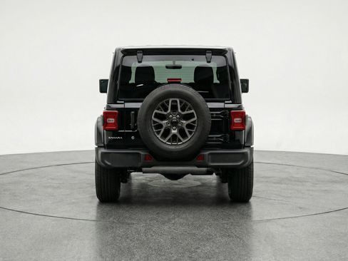 Used 2025 Jeep Wrangler Sport S AWD/4WD image 7