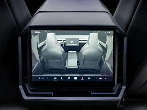 Used 2024 Tesla Cybertruck AWD Crew Cab image 6