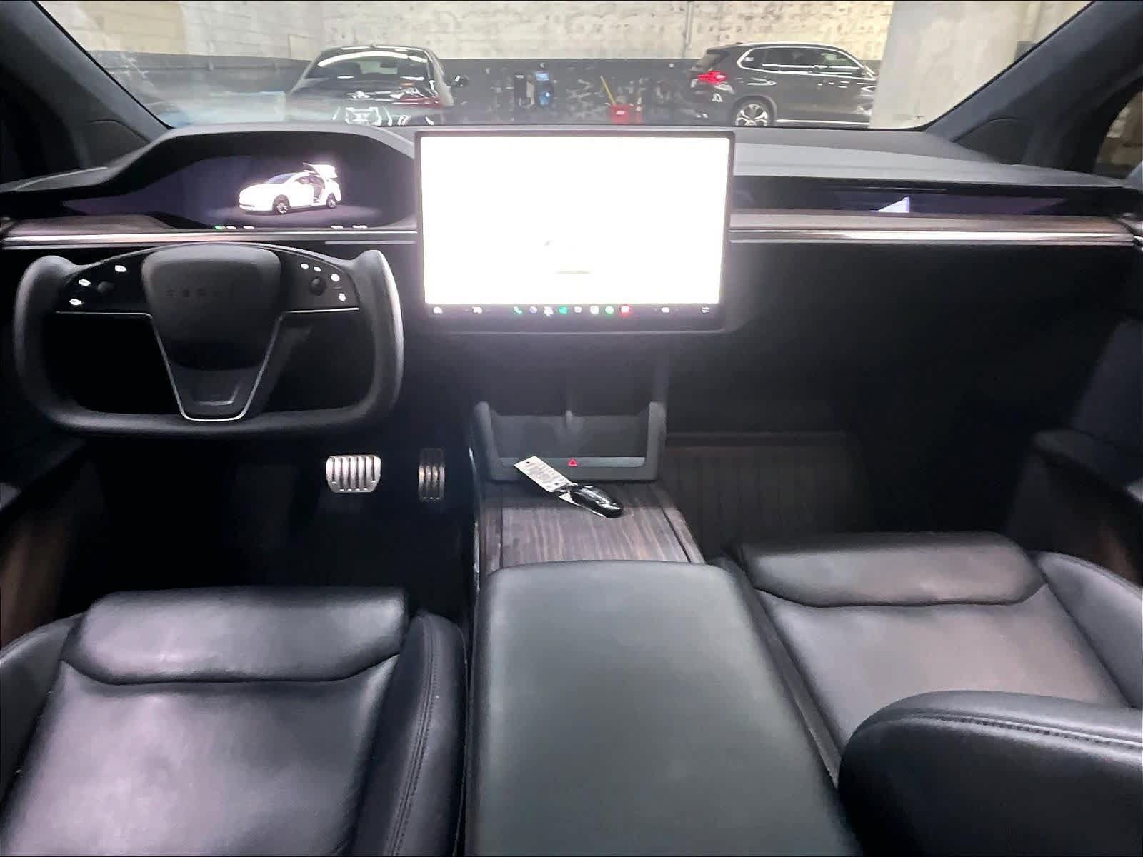 Used 2022 Tesla Model X AWD/4WD image 16