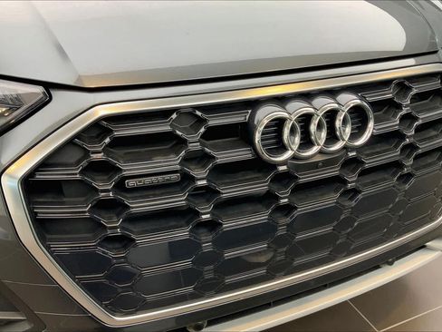 Used 2023 Audi Q5 2.0T Premium Plus w/ Premium Plus Package AWD/4WD image 32