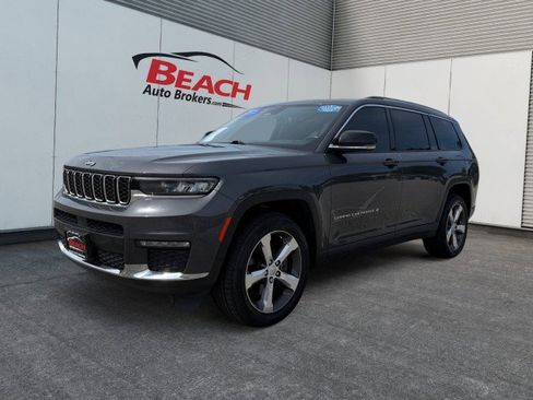 Used 2021 Jeep Grand Cherokee L Limited w/ Trailer Tow Group (B) AWD/4WD image 1