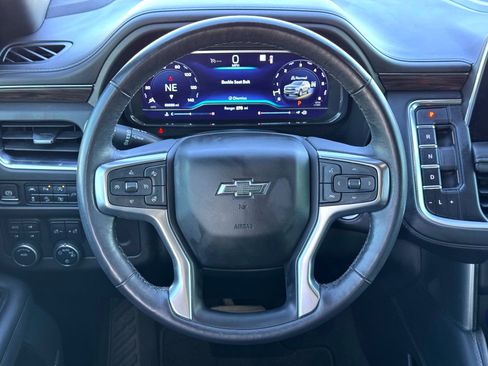 Used 2022 Chevrolet Tahoe Z71 w/ Luxury Package image 25