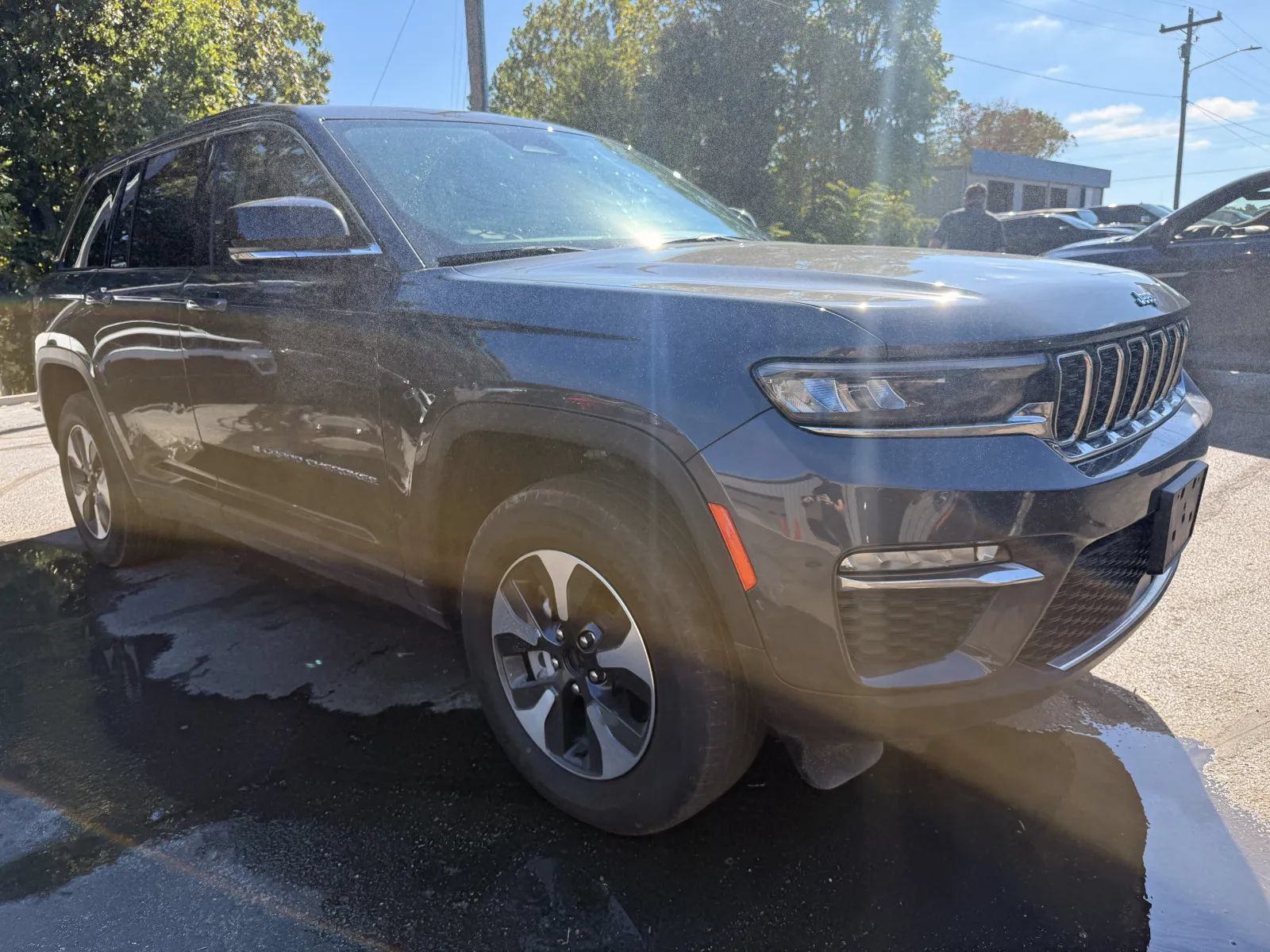 Used 2023 Jeep Grand Cherokee 4WD 4xe image 5