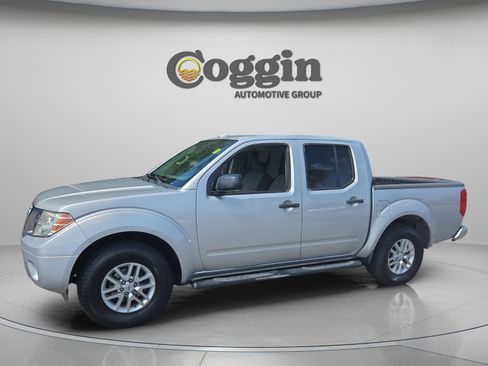 Used 2016 Nissan Frontier SV w/ SV Value Truck Package RWD image 1