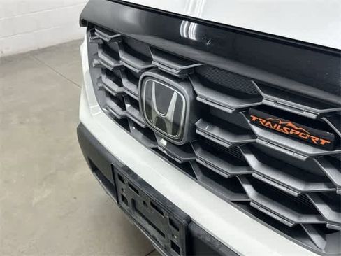 Certified 2023 Honda Passport TrailSport image 31