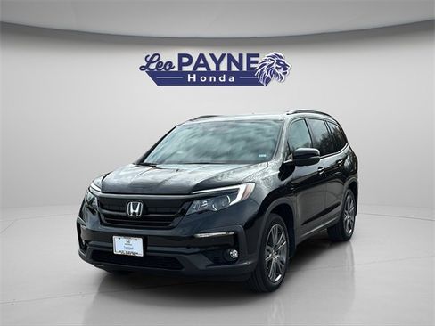 Certified 2022 Honda Pilot Sport image 2