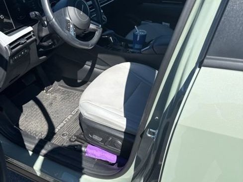 Used 2025 Hyundai Santa Cruz Limited image 2