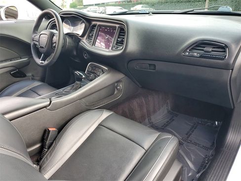 Used 2018 Dodge Challenger SXT Plus image 25