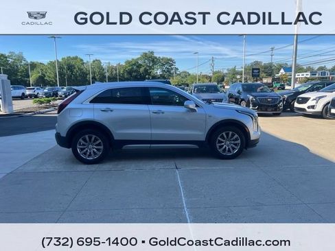 Used 2019 Cadillac XT4 Premium Luxury FWD image 4