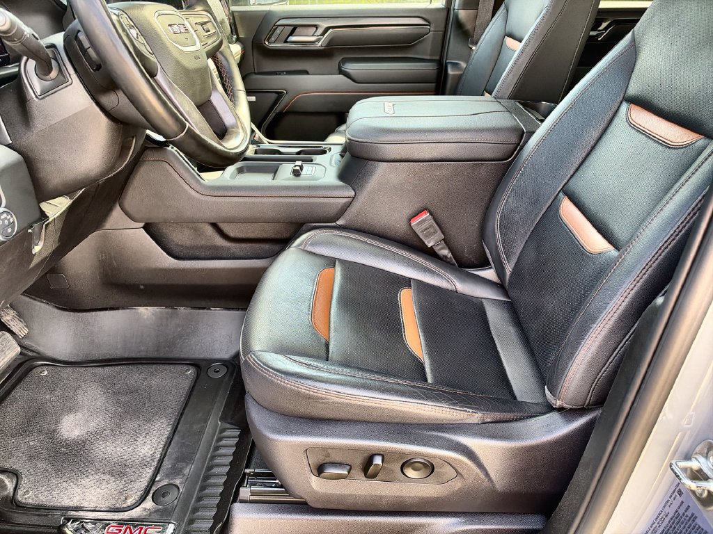 Used 2025 GMC Sierra 2500 AT4 w/ AT4 Premium Plus Package AWD/4WD image 24