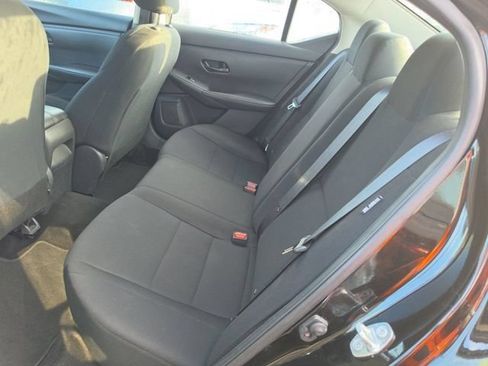 Used 2024 Nissan Sentra S FWD image 11