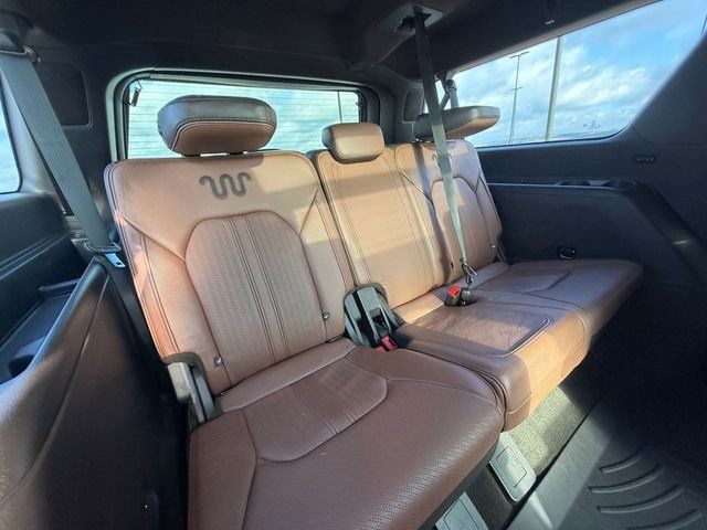 Used 2024 Ford Expedition Max King Ranch AWD/4WD image 17