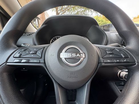 Used 2024 Nissan Sentra S image 15