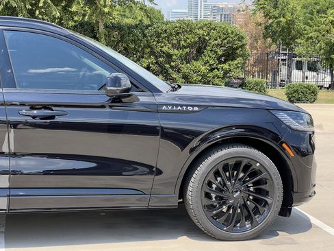 New 2025 Lincoln Aviator Reserve w/ Equipment Group 201A image 12