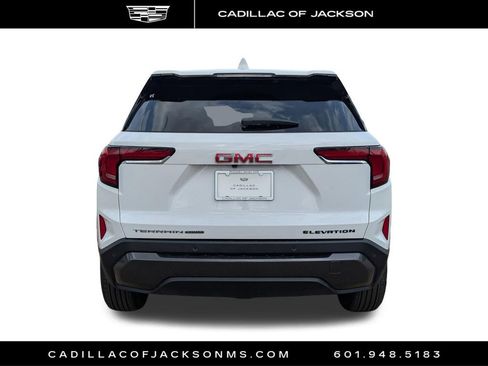 Used 2025 GMC Terrain Elevation image 5