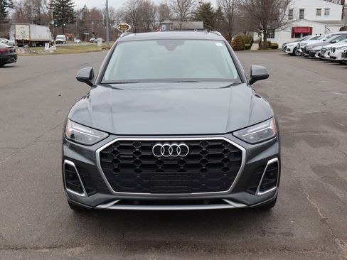 Used 2022 Audi Q5 2.0T Premium Plus w/ Premium Plus Package image 2