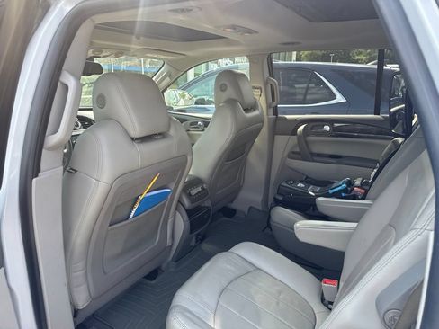 Used 2017 Buick Enclave Premium w/ Experience Buick Package AWD/4WD image 13