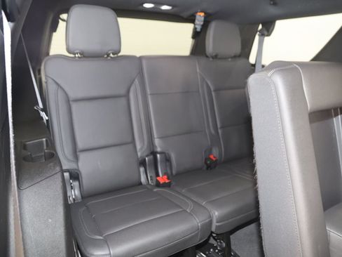 Used 2022 Chevrolet Tahoe LT w/ LT Signature Plus Package AWD/4WD image 15