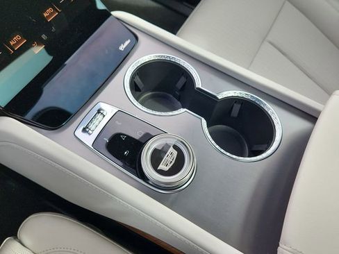 New 2026 Cadillac Vistiq Sport AWD/4WD image 17