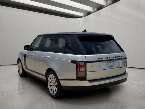 Used 2016 Land Rover Range Rover Supercharged AWD/4WD image 3