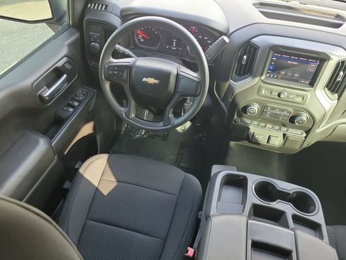 Used 2022 Chevrolet Silverado 1500 Custom RWD image 19