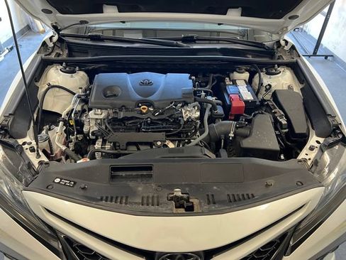 Used 2022 Toyota Camry XSE FWD image 57