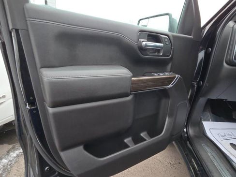 Used 2021 Chevrolet Silverado 1500 LT image 15