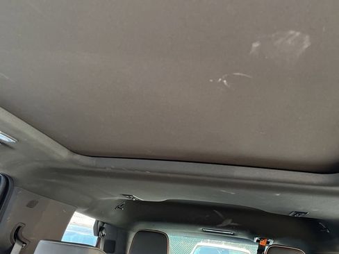 Used 2021 GMC Yukon AT4 w/ Technology Package image 14