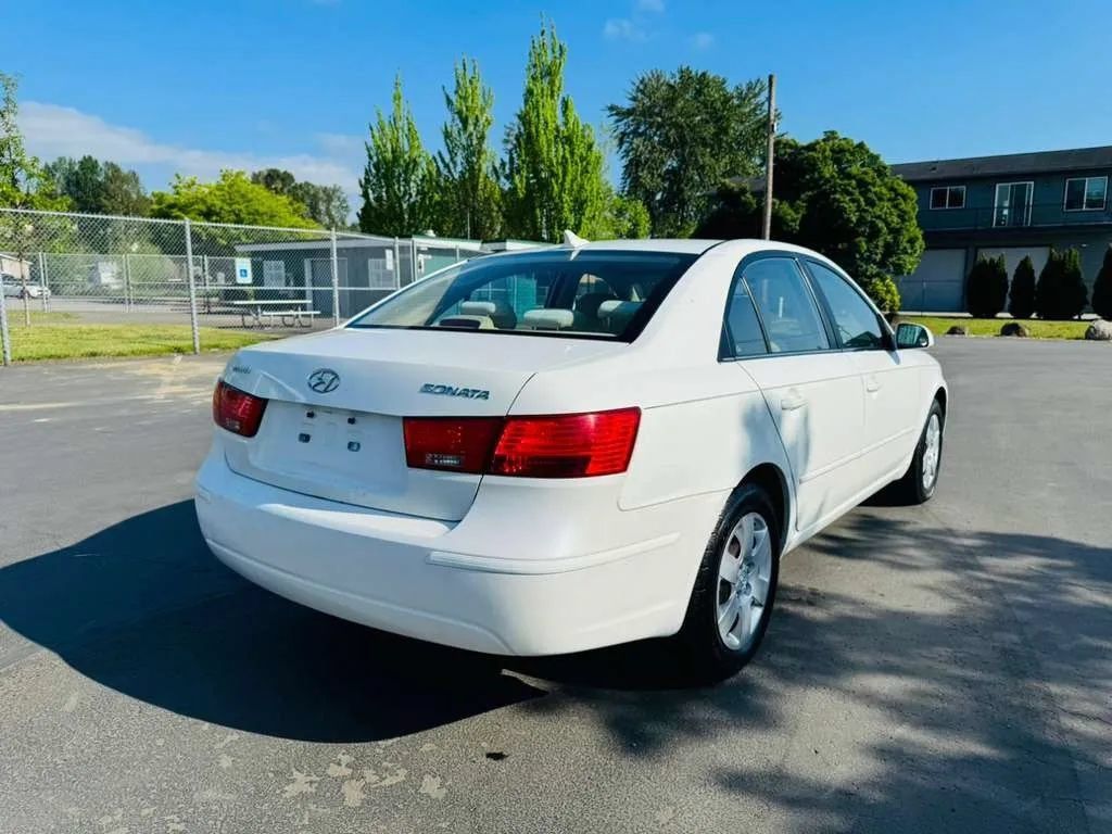Used 2009 Hyundai Sonata GLS w/ Popular Equipment Pkg 2 FWD image 5