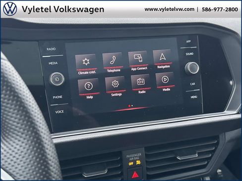 Certified 2023 Volkswagen Jetta GLI Autobahn w/ GLI Black Package image 24