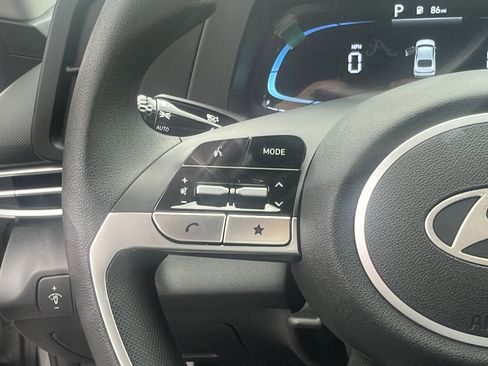 New 2026 Hyundai Elantra SE w/ Cargo Package image 18