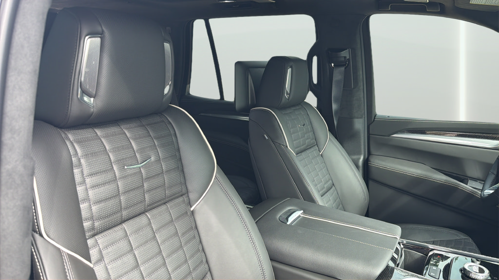 New 2026 Cadillac Escalade V AWD/4WD image 23