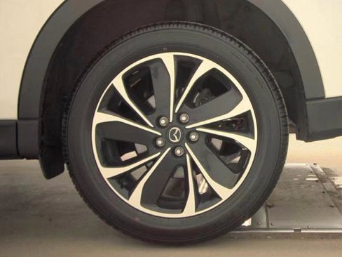 Used 2023 MAZDA CX-5 AWD 2.5 S w/ Premium Plus Pkg image 18