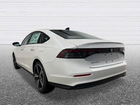 New 2026 Honda Accord SE image 3