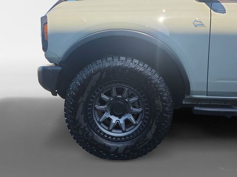 Used 2023 Ford Bronco Black Diamond AWD/4WD image 13