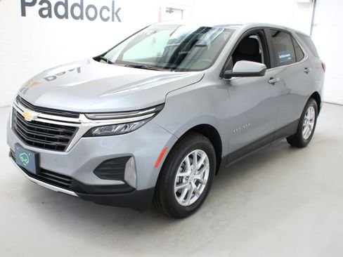 Certified 2024 Chevrolet Equinox LT AWD/4WD image 4