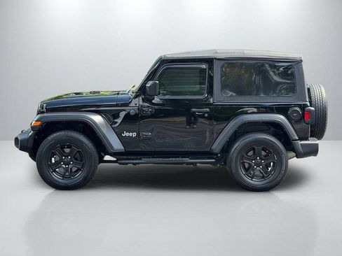 Used 2022 Jeep Wrangler Sport AWD/4WD image 6
