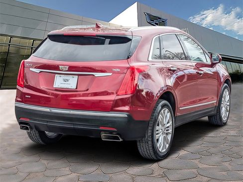 Used 2019 Cadillac XT5 Premium Luxury image 4